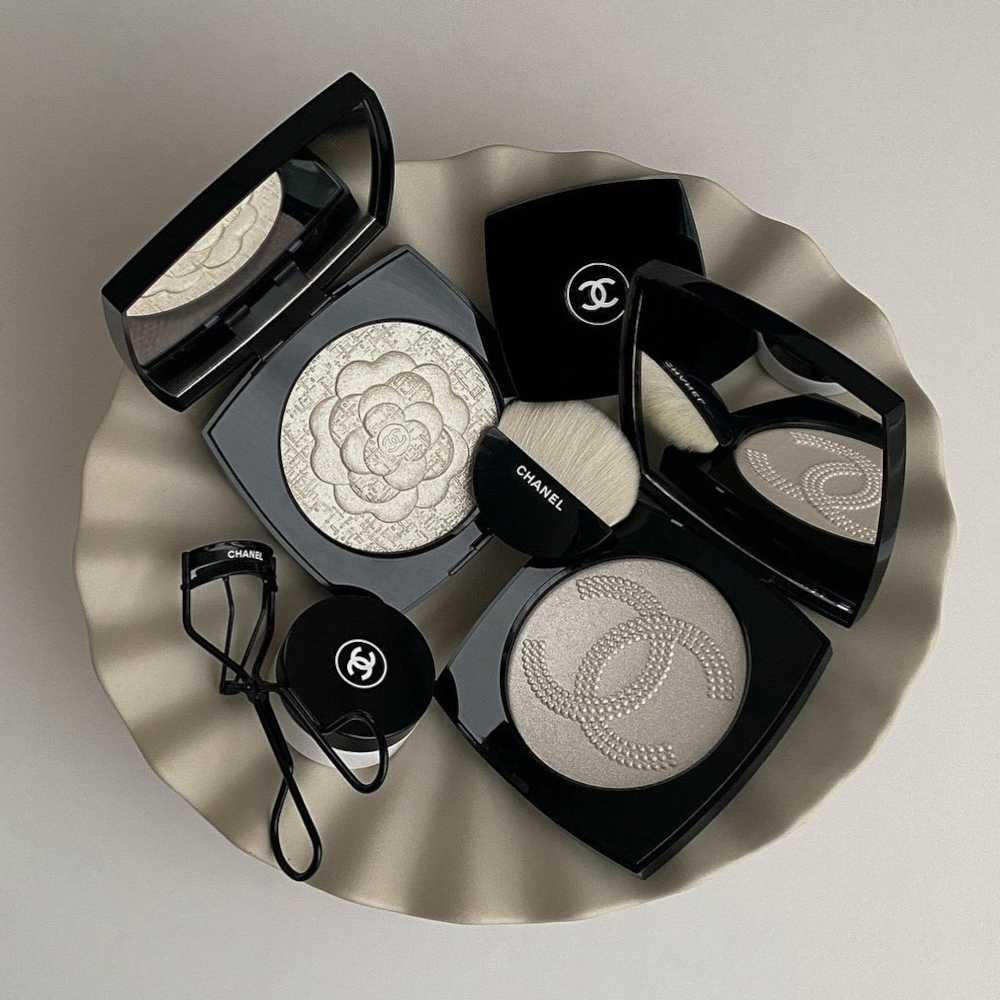 Les Symboles de Chanel collezione illuminanti