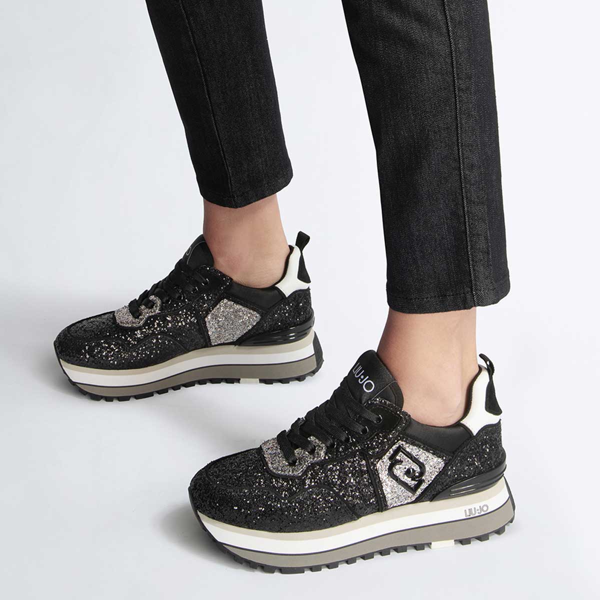 Scarpe a hotsell rete anni 80