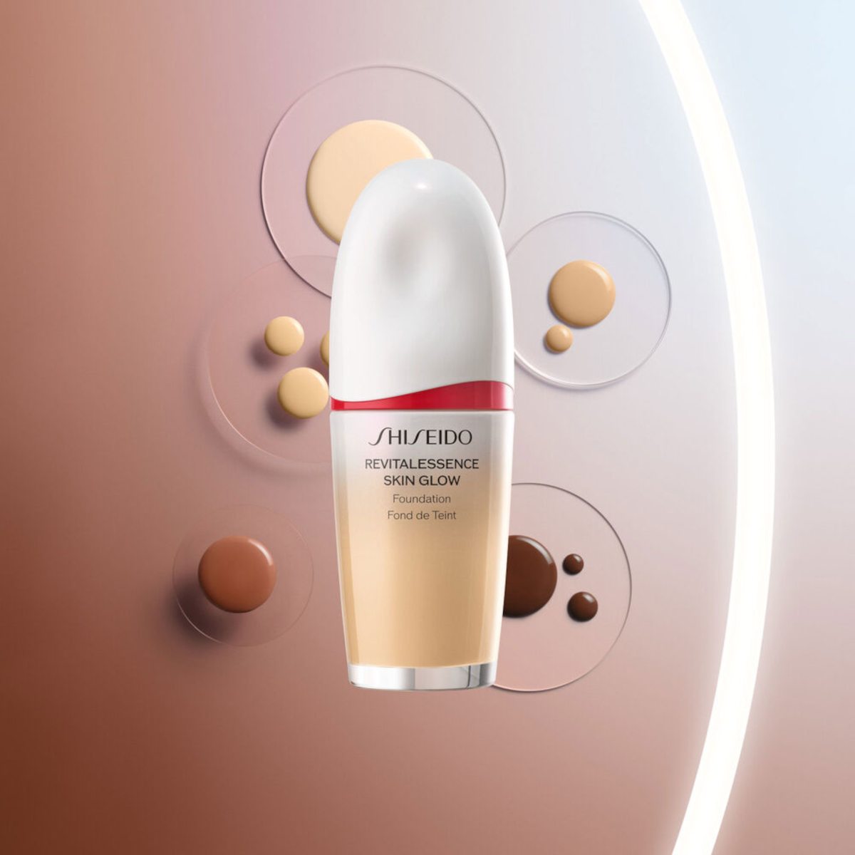 Shiseido fondotinta Revitalessence Skin Glow
