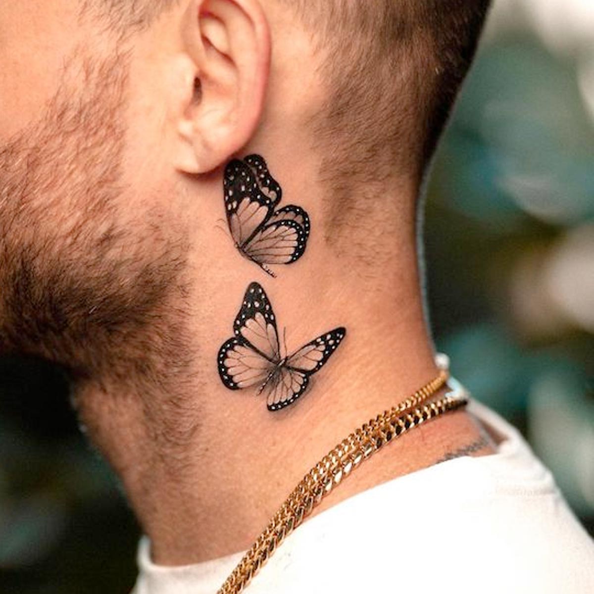 Tattoo farfalla uomo