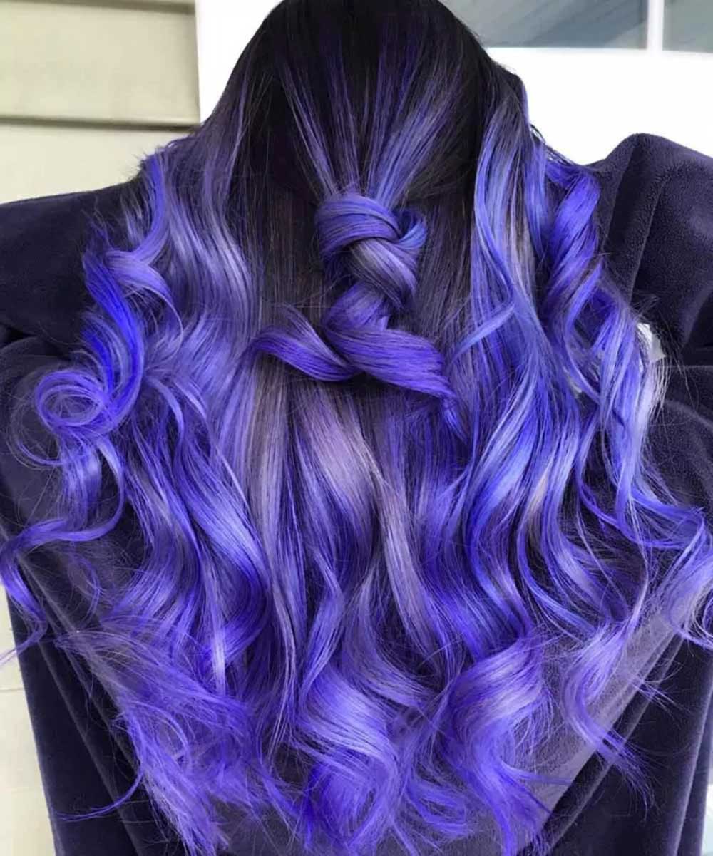 Capelli viola blu