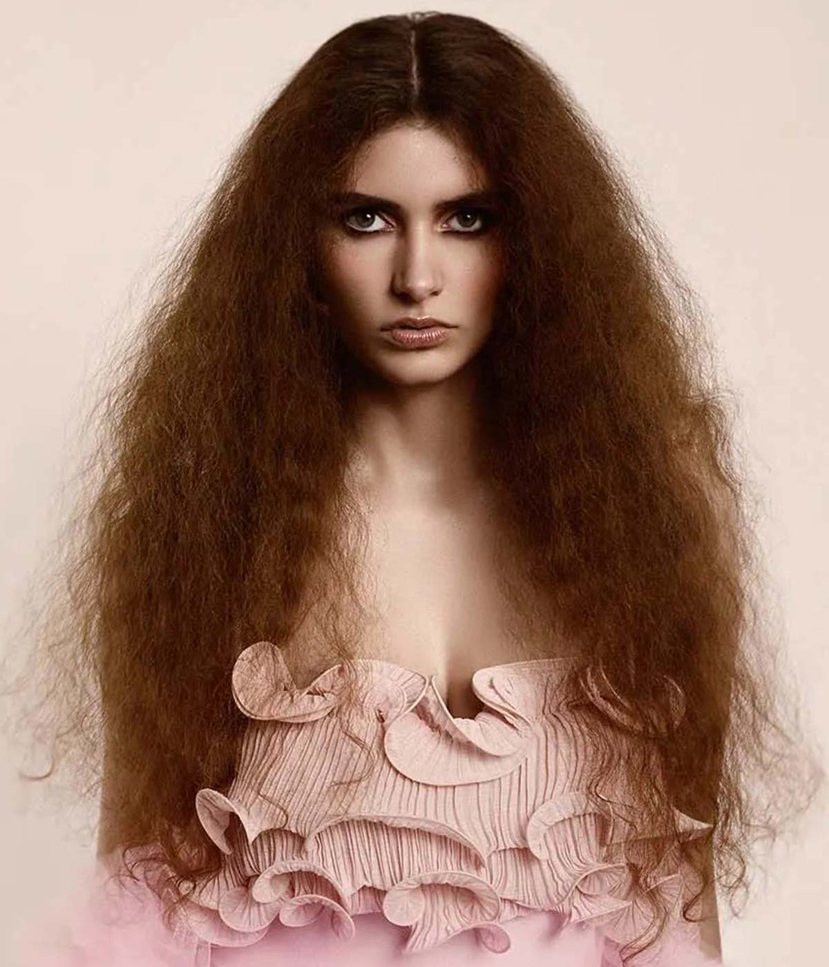 Lisa Vann tagli capelli lunghi 2023 2024 autunno inverno 