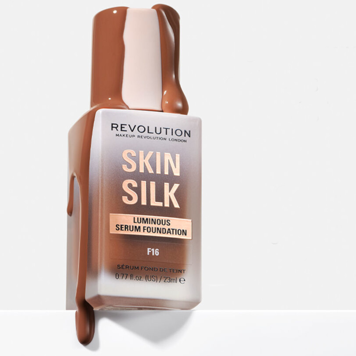 Fondotinta siero Makeup Revolution Skin Silk